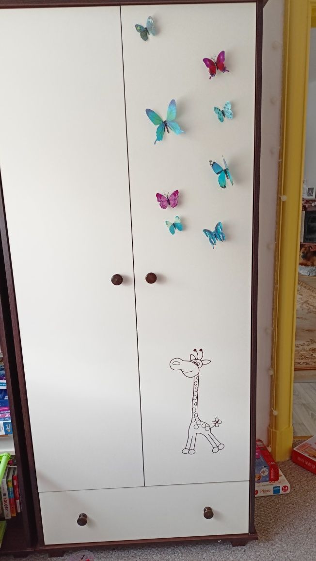 Meble Klupś dziecięce zestaw 6 elementów BDB stan
