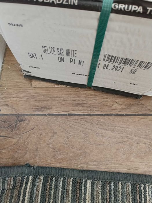 Płytki 3 d białe szkliwione Tubądzin