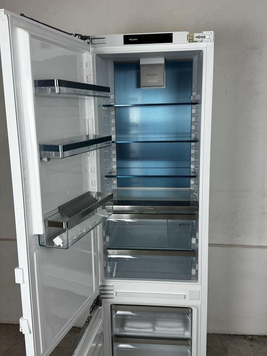 Miele KF 7772 B двокамерний холодильник NoFrost