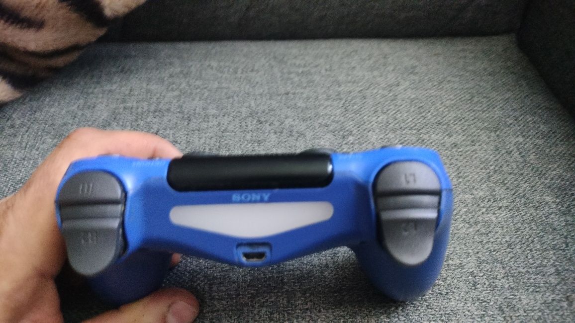 Kontroler SONY DualShock 4 PS4 - Niebieski - SPRAWNY!