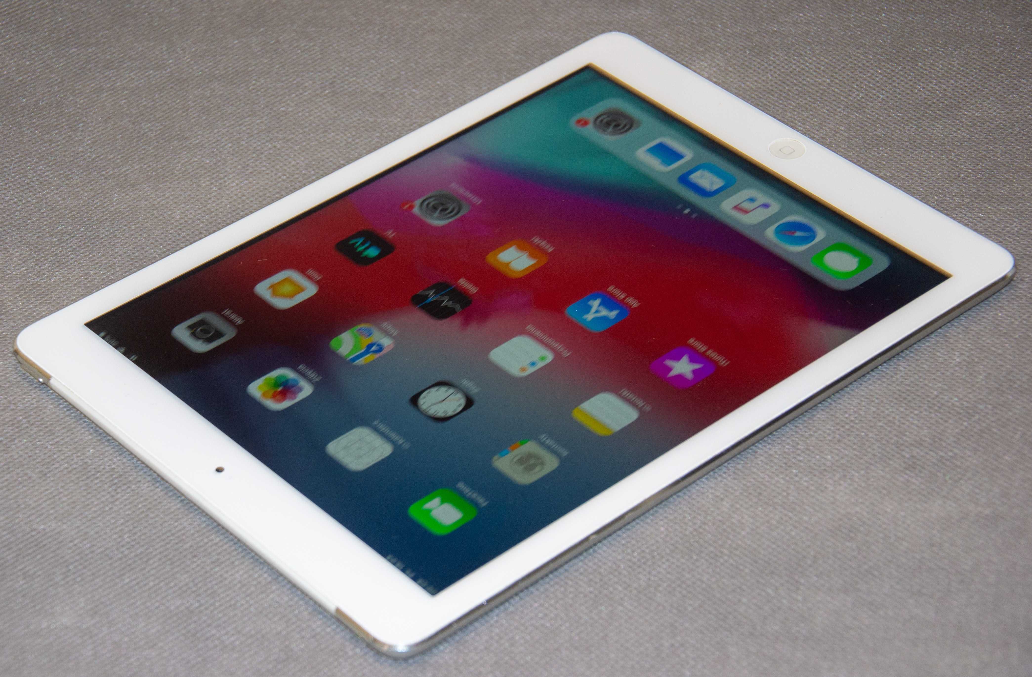 Apple iPad Air 9.7'' 128GB WiFi + Cellular 3G ME988FD/A VAT