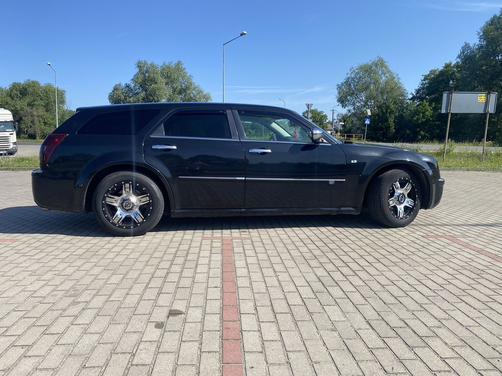 Sprzedam Chryslera 300C 3.0 crd 260km