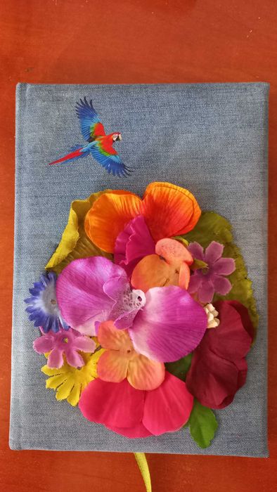 Zeszyt A5 w twardej oprawie, pamiętnik.