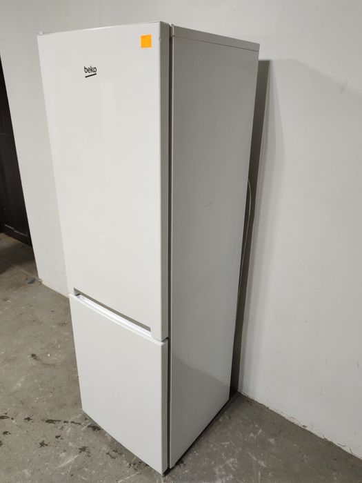 Холодильник Beko 170 cm. Холодильник з Європи..Стан нового