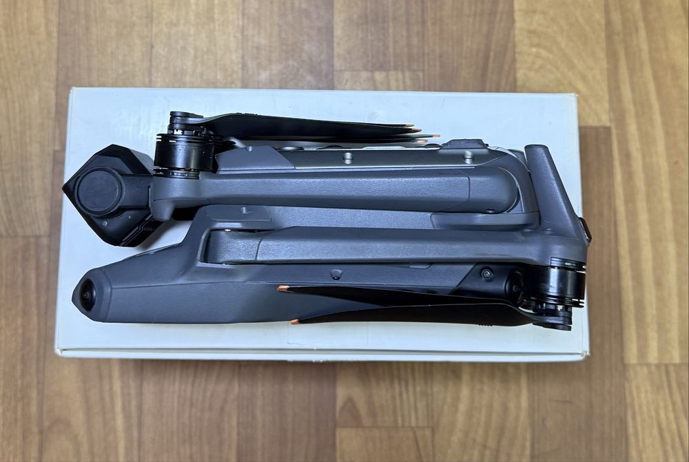 Комплект дрон Dji mavic 3 classic