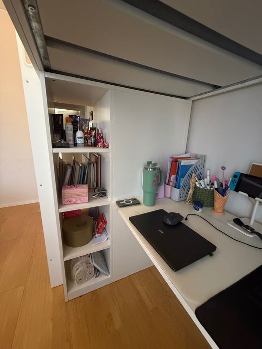 Cama SMÅSTAD comprada há 2 anos. Ótimo estado