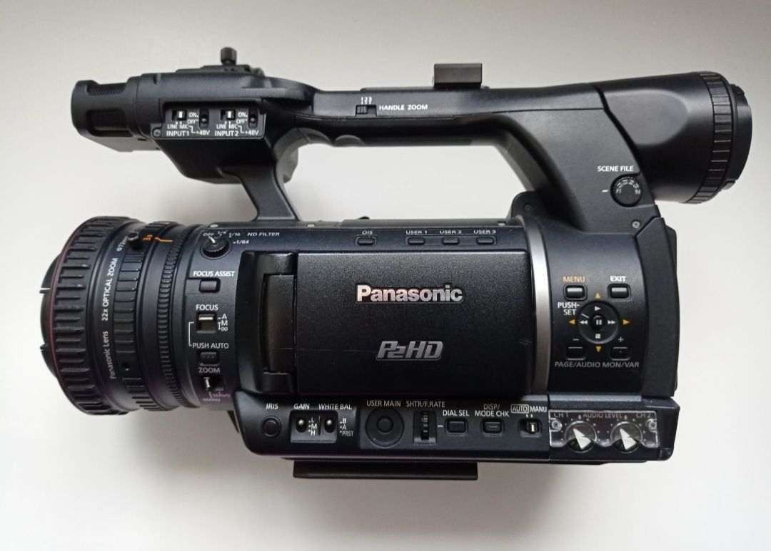 Продам відеокамеру Panasonic AG-HPX250