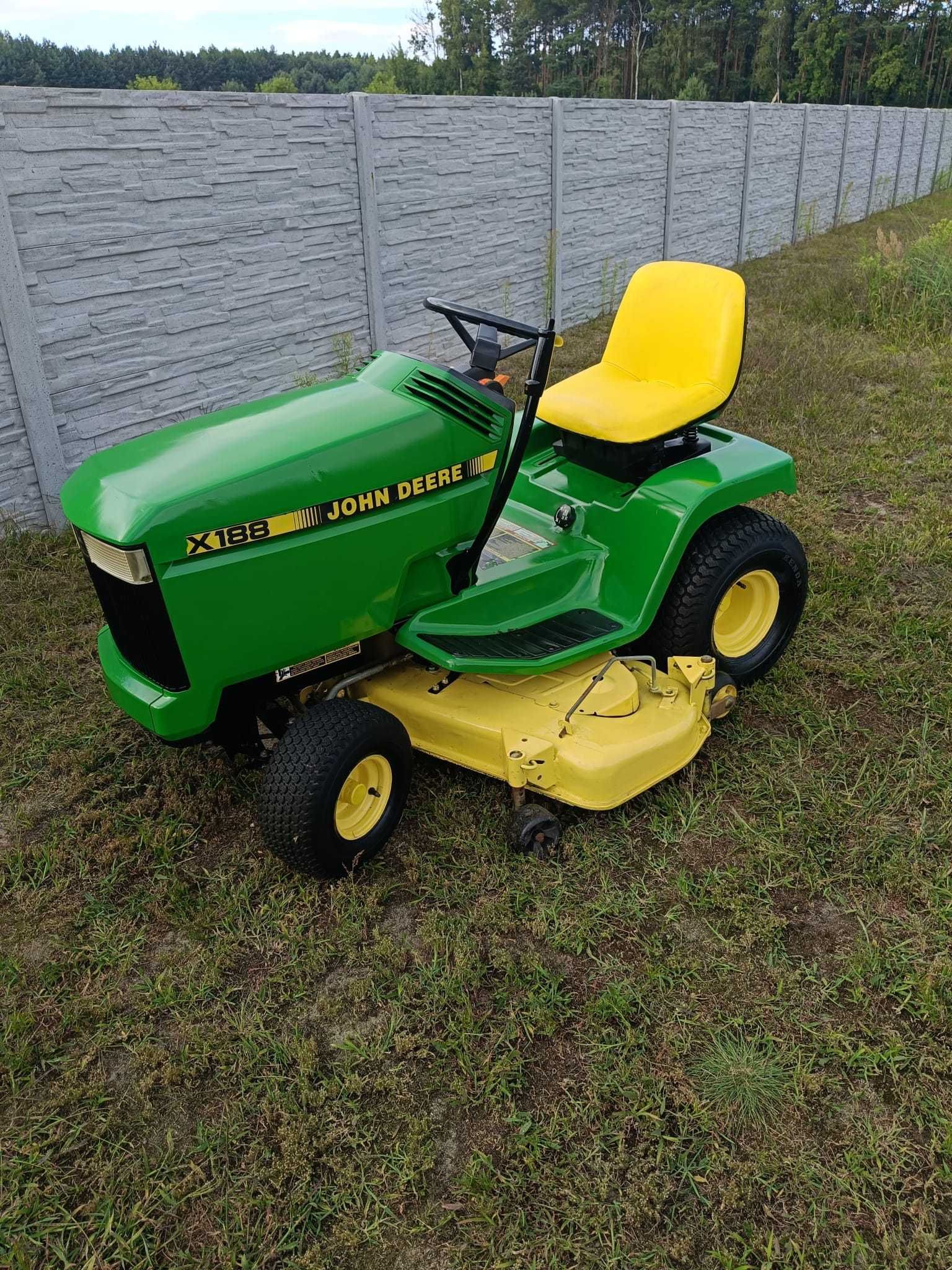 Traktorek Kosiarka John Deere LX188 Kawasaki V2