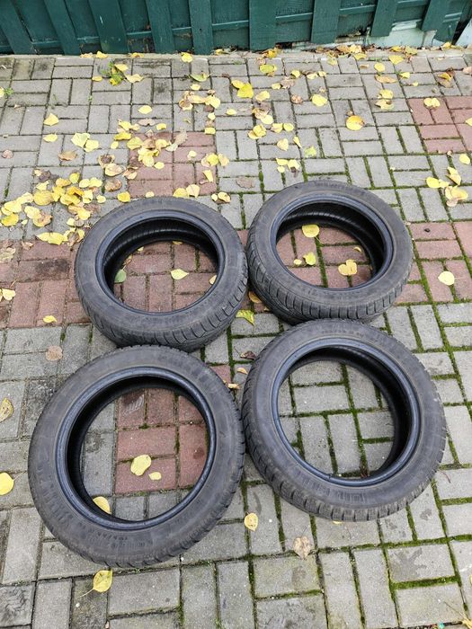 Opony zimowe Pirelli Sottozero 210 - 195/55 R16 87H M+S - 4 sztuki