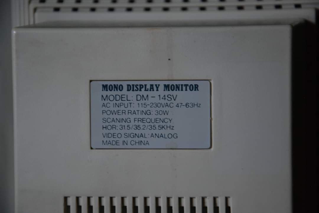 Monitor crt arcus dm-14sv rarytas
