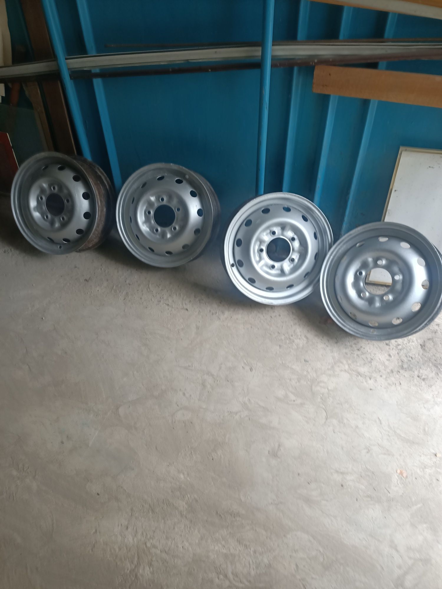 Продам камери,16 до ниви