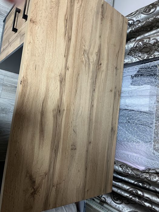 Продаю стіл ( письмовий, компютерний )