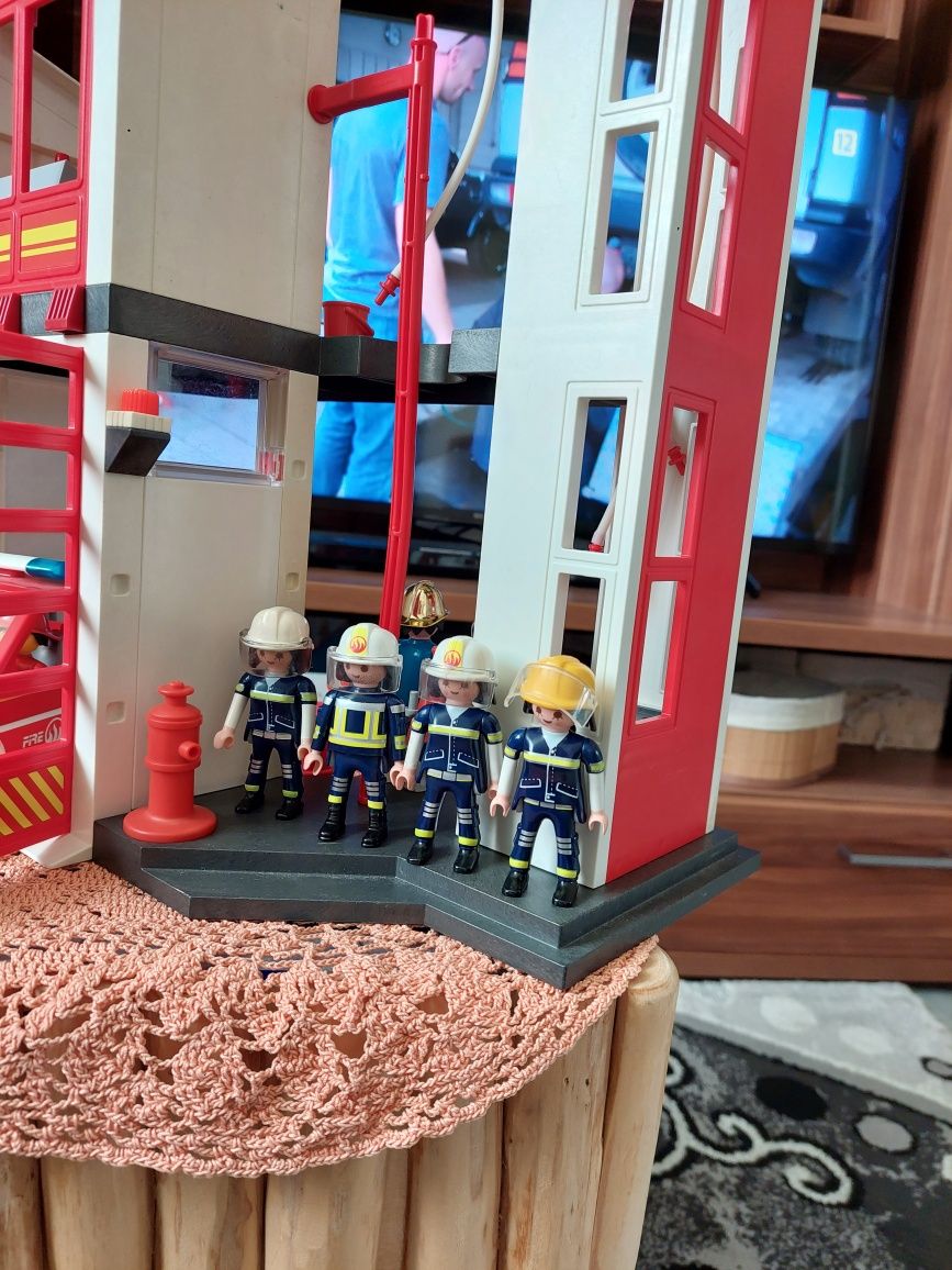 Playmobil straż pożarna.