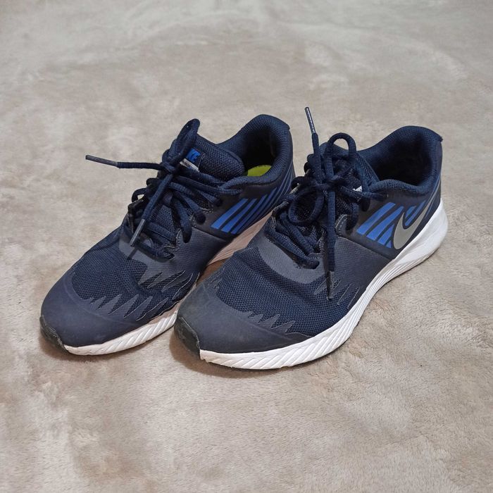 Кросівки NIke р38,5 USA 6y дитячі