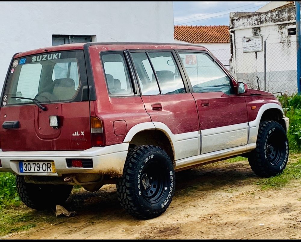 Vendo suzuki vitara!