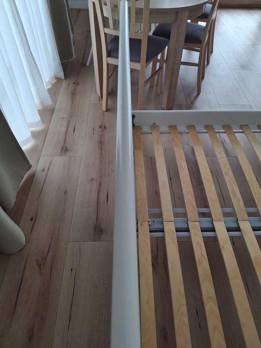 Łóżko Ikea Nesttun + materac Hilding Salsa