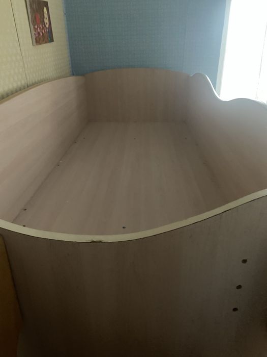 Дитяче ліжко від 3 років