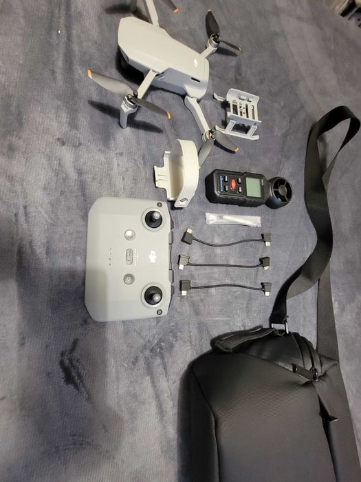 Dji Mini 4k com Combo