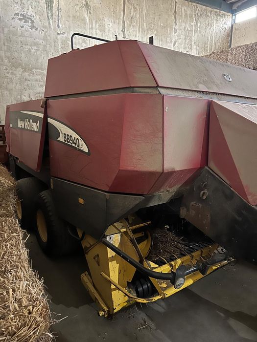 Enfardadeira New Holland 940a
