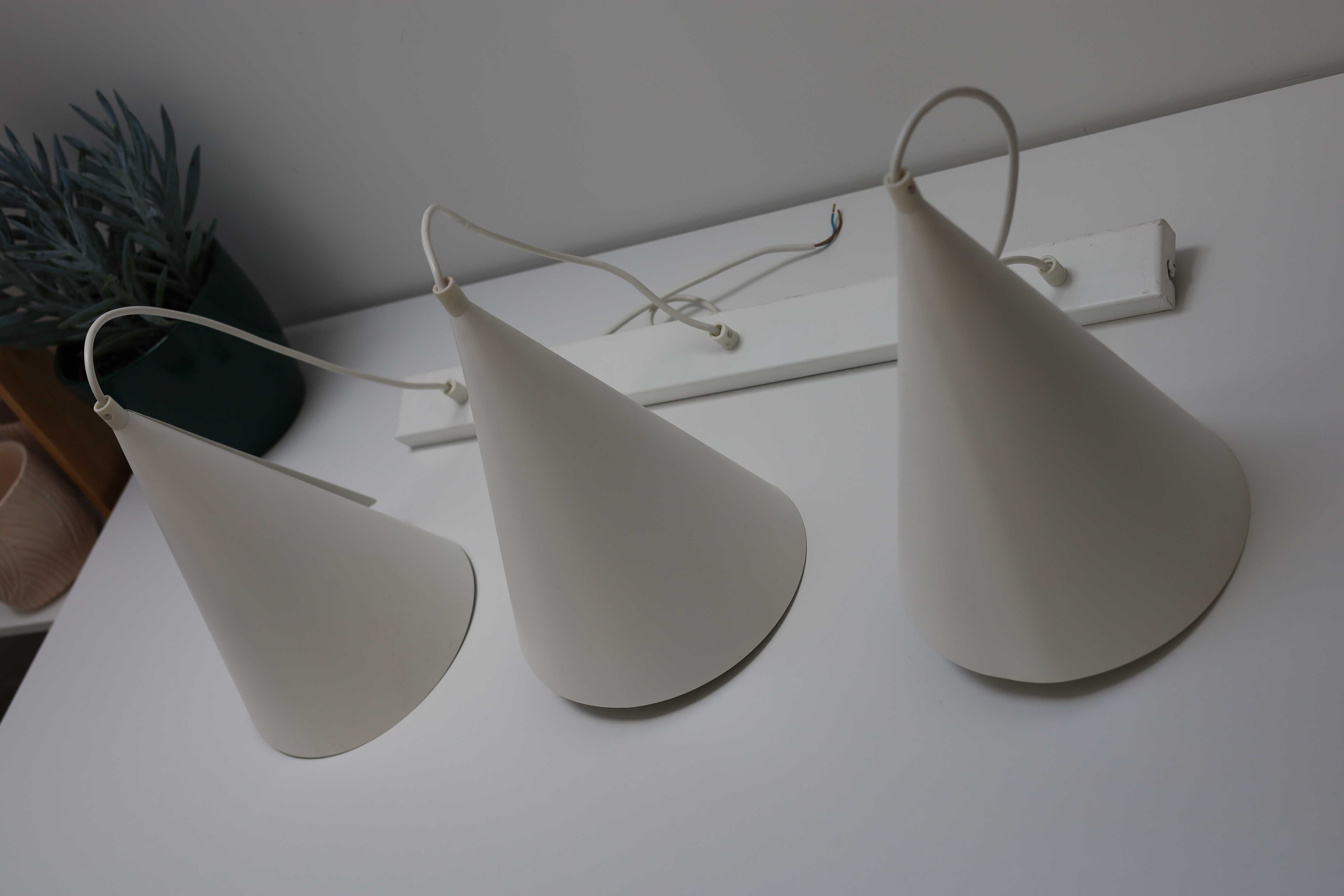 Lampa wisząca - minimalistyczna, białe stożki