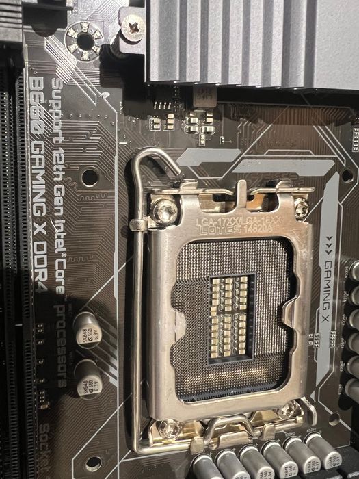 Płyta główna Gigabyte B660 Gaming X DDR4