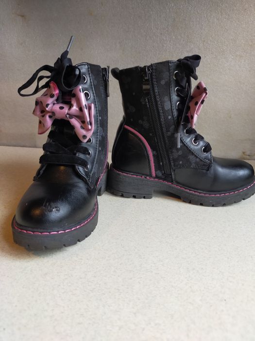 Buty zimowe kozaki trapery Minnie Mouse 27