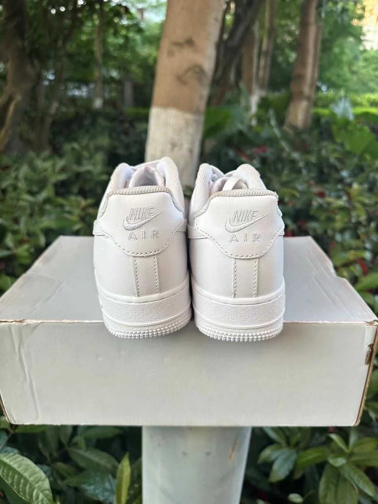Nike Air Force 1 Low '07 White R.46
