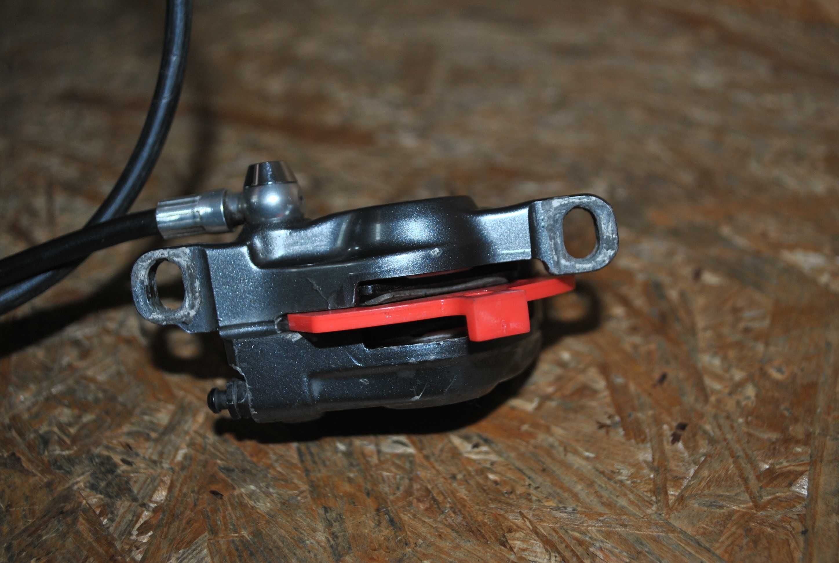 Idealny Hamulec przedni Shimano XTR BL-M9020 BR-M9000