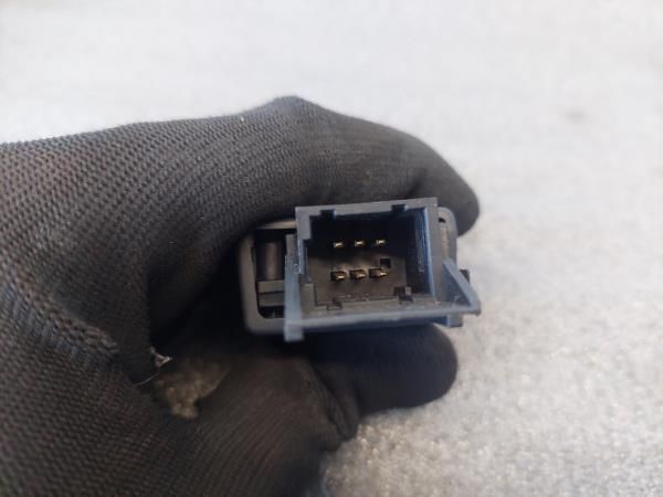 Comando / botão / interruptor multifunções RENAULT Clio II (BB0/1/2_,