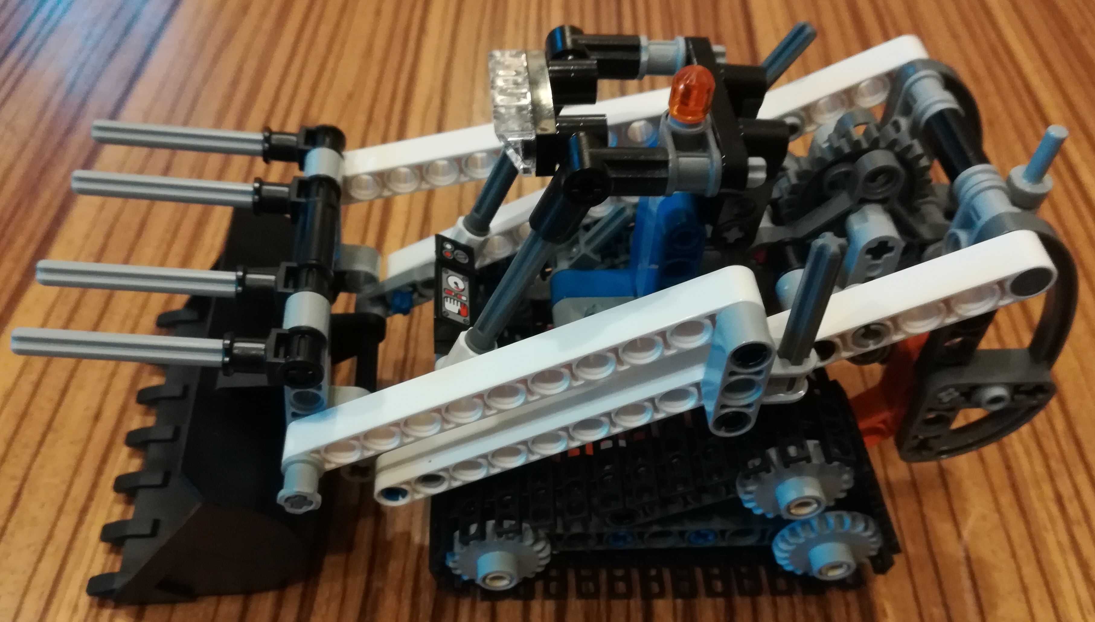 Lego Technic 42032 mała koparka gąsienicowa lub drugi pojazd stan bdb