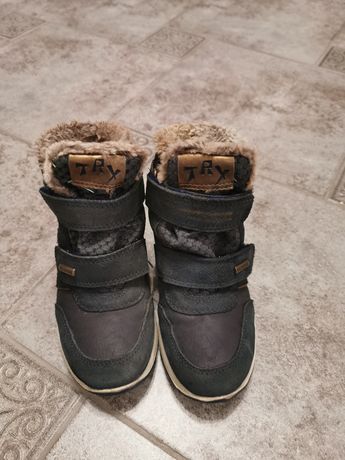 Zimowe buty chłopięce 30