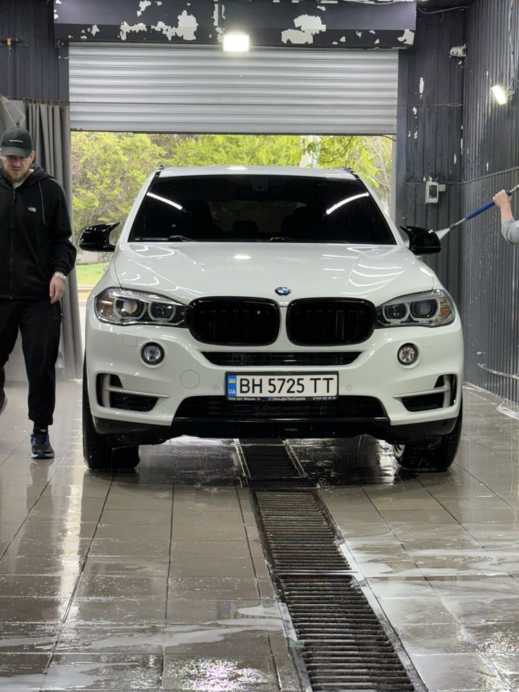 Bmw F15 3.0 d официал.