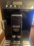 Ekspres do kawy ciśnieniowy DELONGHI Eletta Cappuccino Evo