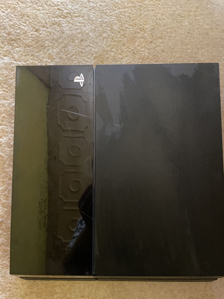Sprzedam konsole playstation 4