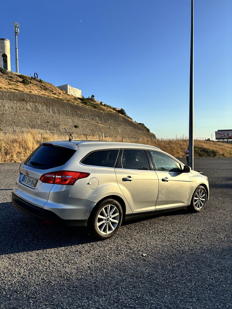 Ford Focus SW TDCI Titanium