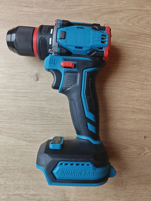 Шуруповерт,гайковерт