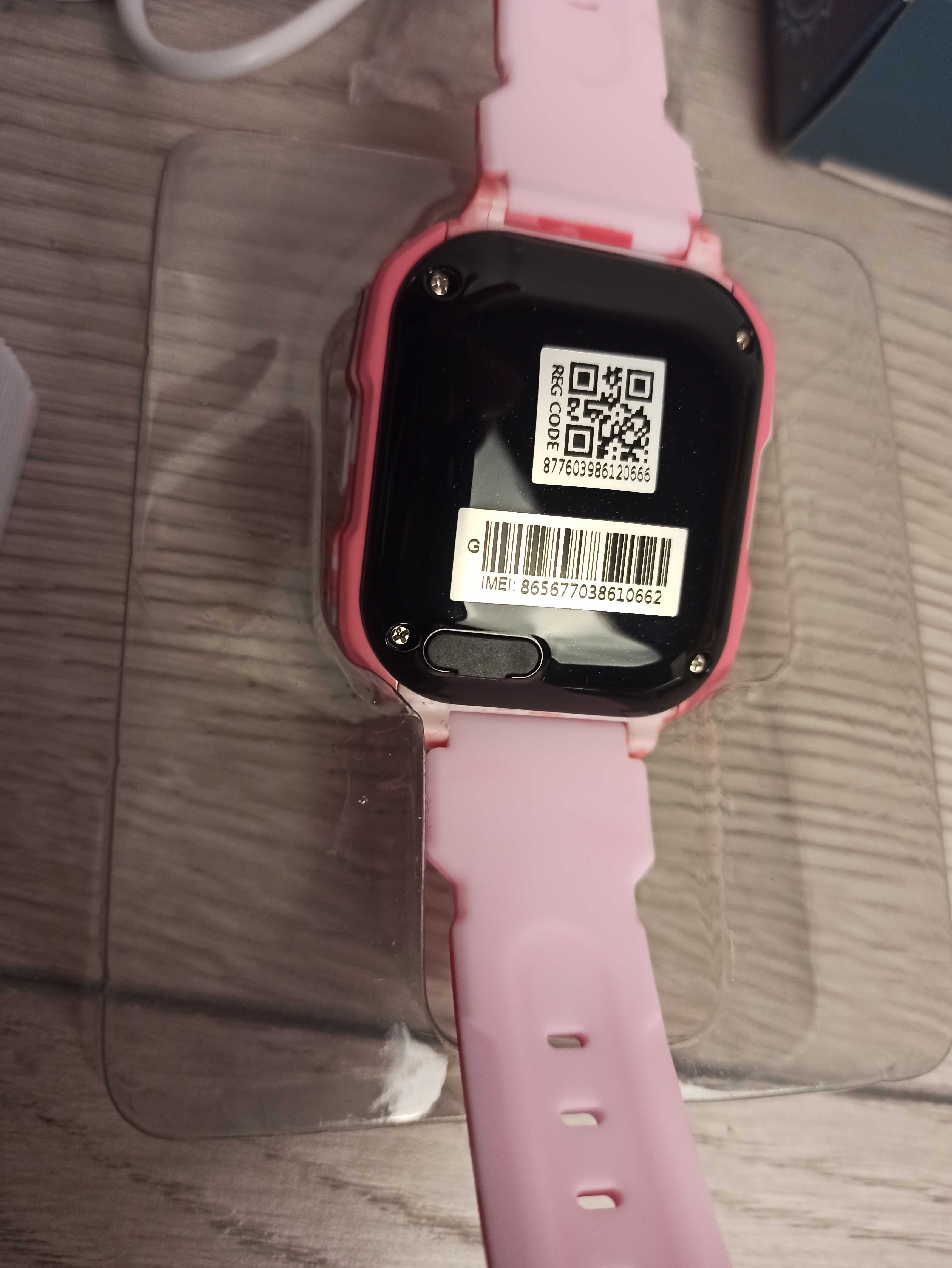 Smartwatch zegarek dziecięcy  4G SMS GPS Dotykowy Różowy