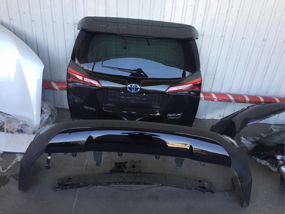Toyota RAV4 2013 - 2018 Крышка Багажника в сборе. РАЗБОРКА НАЛИЧИЕ.