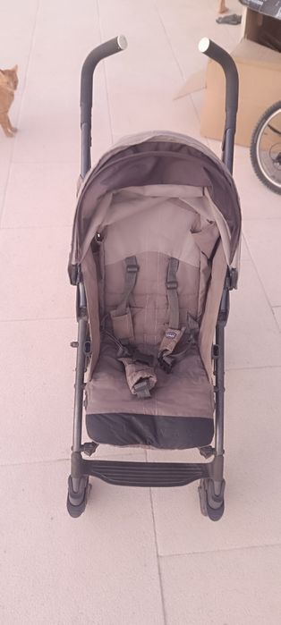 Vendo carro de bebe como novo