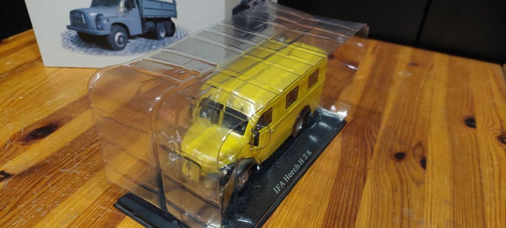 Model 1:43 IFA Horch H 3 A Atlas Collection