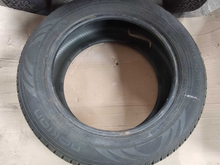 Opony Nokian 8 mm 4 szt 215/55 r16