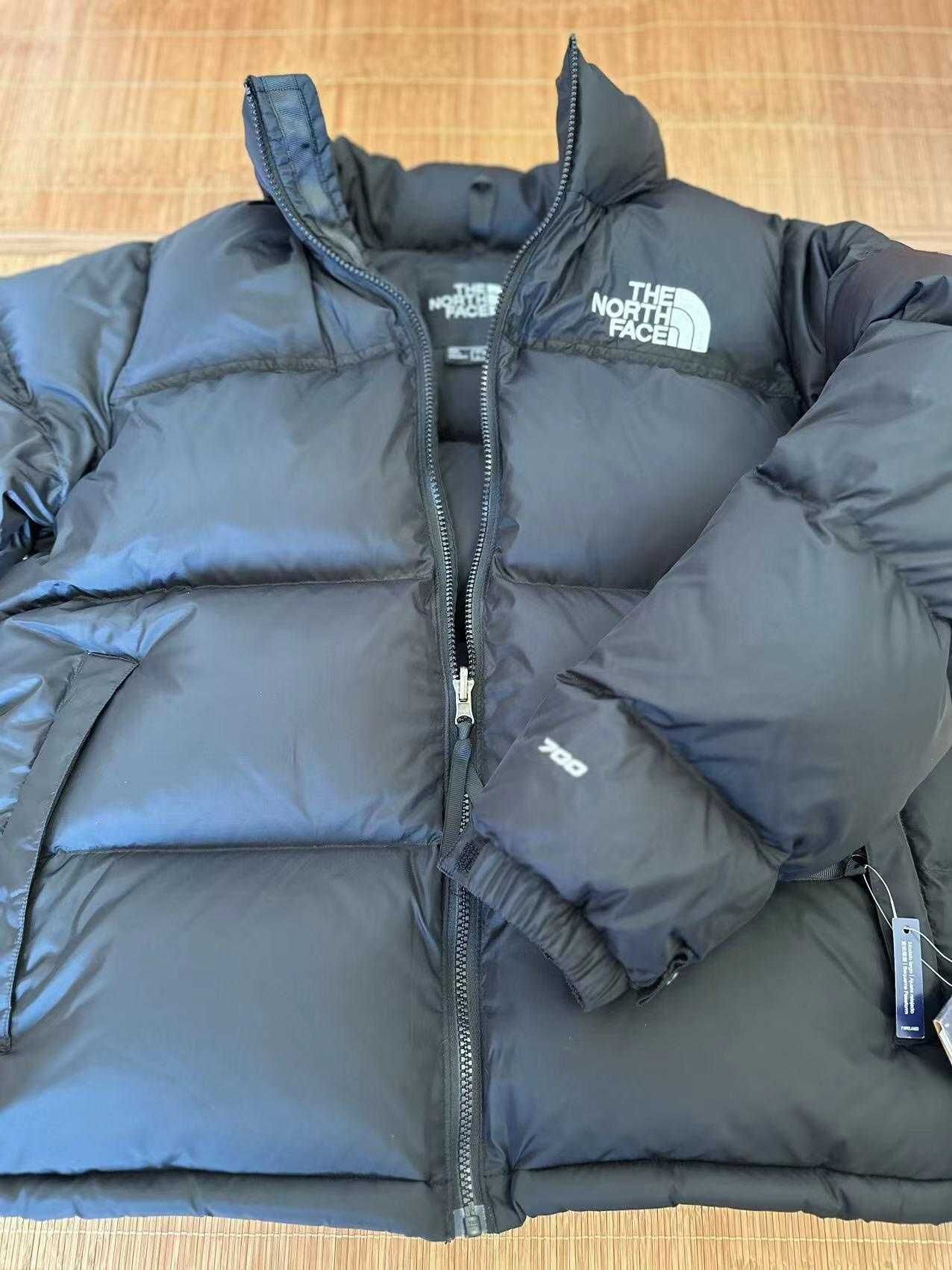 1996 Retro Nuptse 700 Fill Packable Jacket Recycled Black S