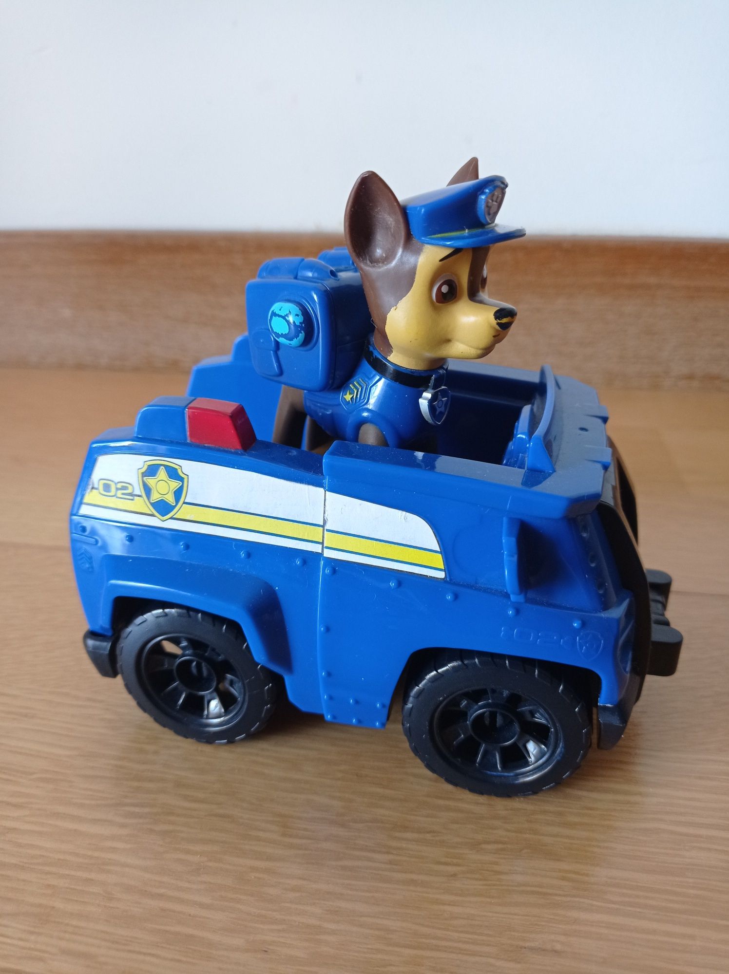 Carro Chase + Figura - Patrulha Pata