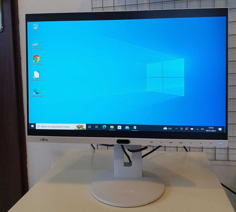 Bezramkowy Monitor Fujitsu P24W-8 NEO / 24'' / IPS / PLS / FHD / HDMI