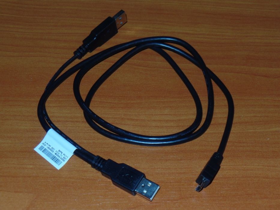 Cabos e extensões USB (USB-A, USB-B, Mini-USB-B, Apple Lightning)