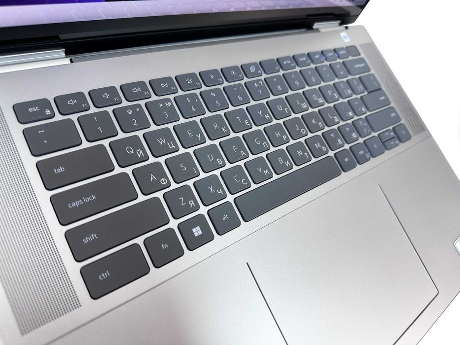 Ноутбук Dell Inspiron 16 7620: Core i7-1260P/32 ГБ/SSD 512ГБ/16" WVA