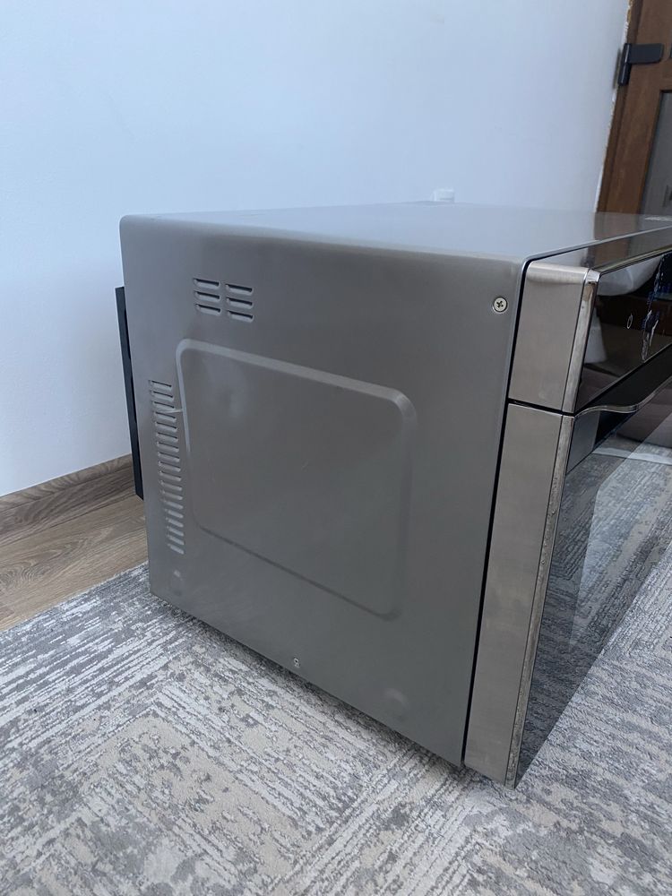 Мікрохвильова піч Samsung MC35J8088LT