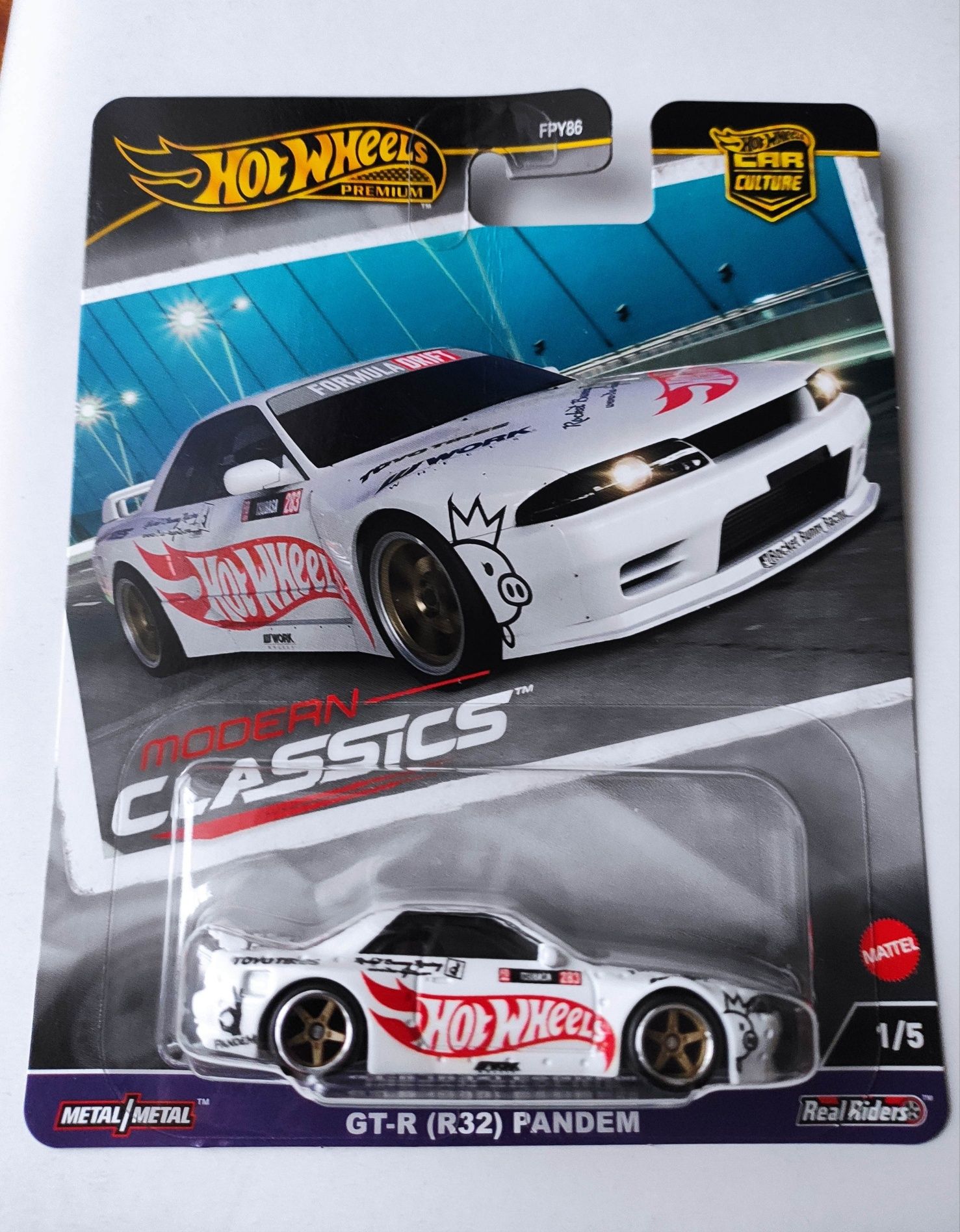 Hot Wheels Premium - Nissan Skyline GT-R (R32) Pandem (Modern Classics