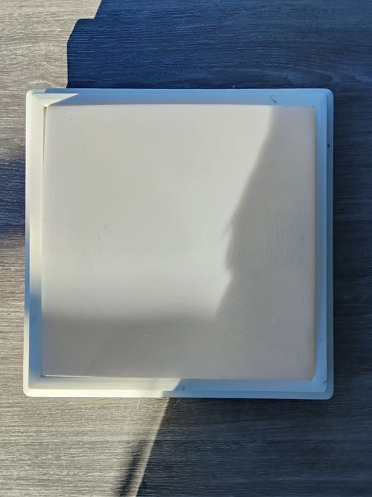 Plafon sufitowy biały