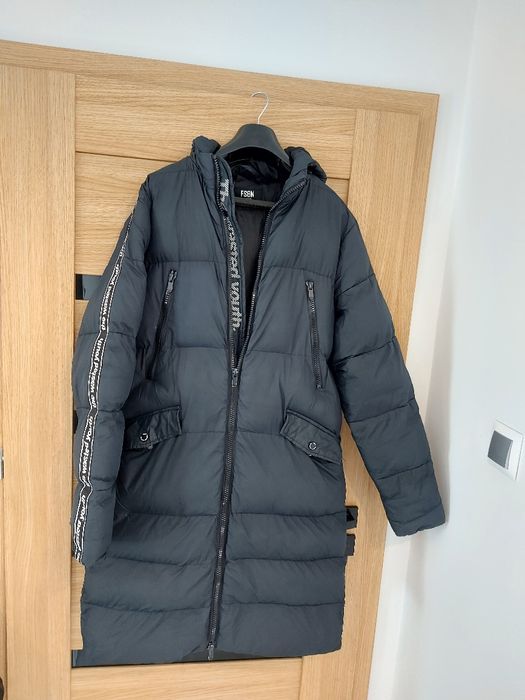 Długi pikowany ocieplany plaszcz zimowy kurtka maxi L Reserved